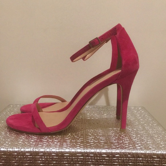 Pretty in Pink pumps - Picture 2 of 8